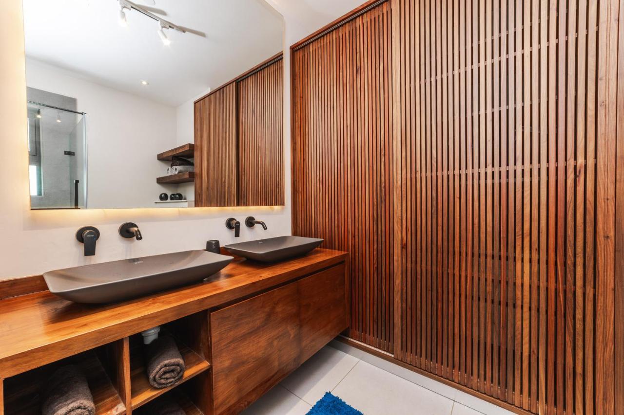 Ocean Terraces Apt A1 - Your Beachfront Bliss - Brand New Poste Lafayette 外观 照片